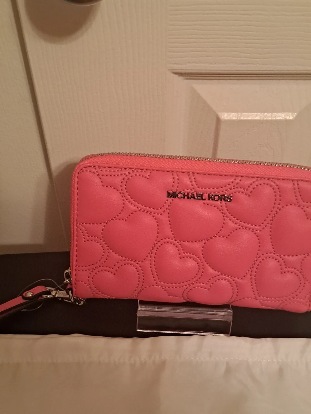 Michael Kors Pink Quilted Heart Wristlet Wallet with Dust bag NWT